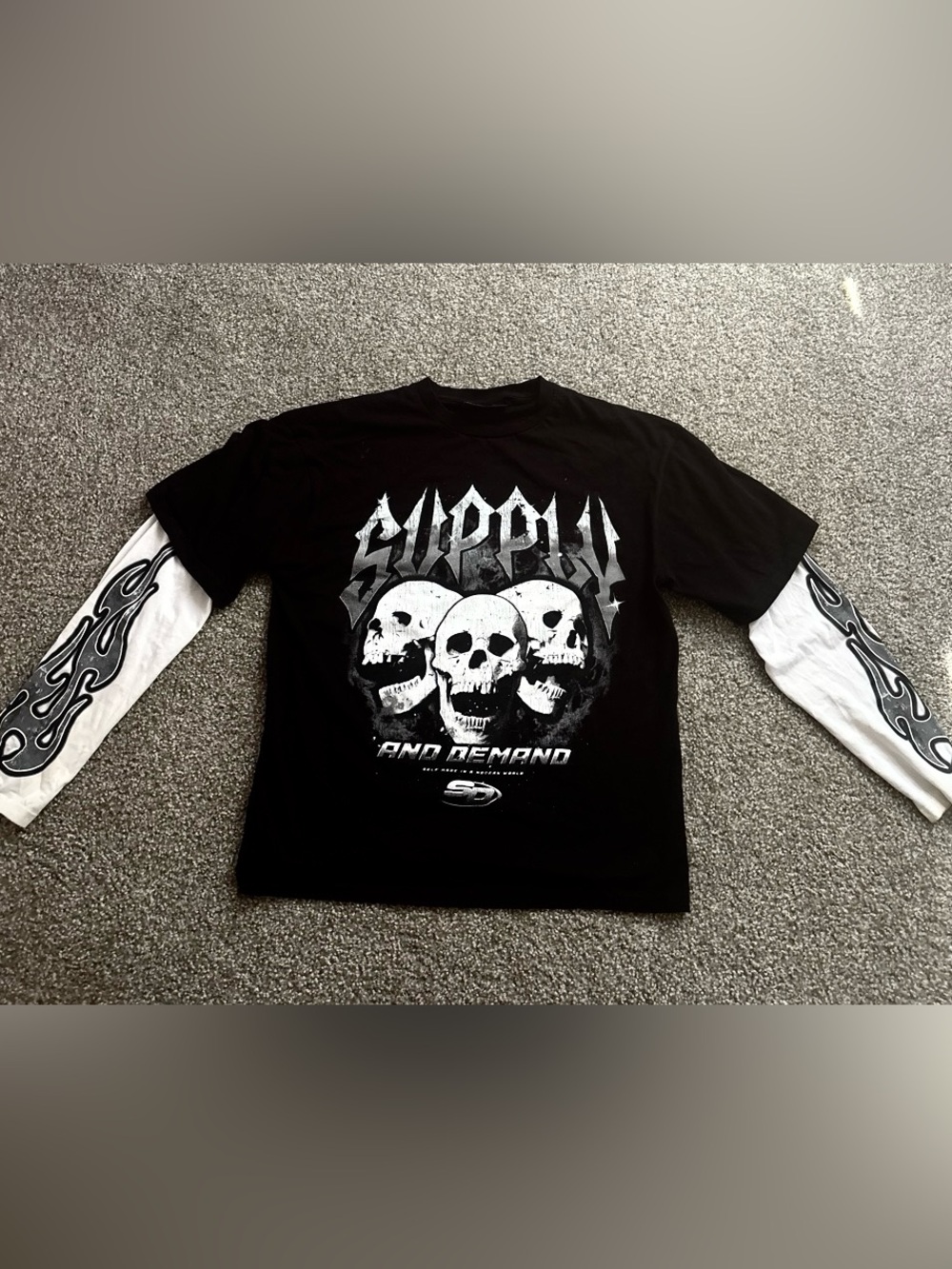 Black Skull Graphic Men’s T-Shirt - Supply and Demand Style